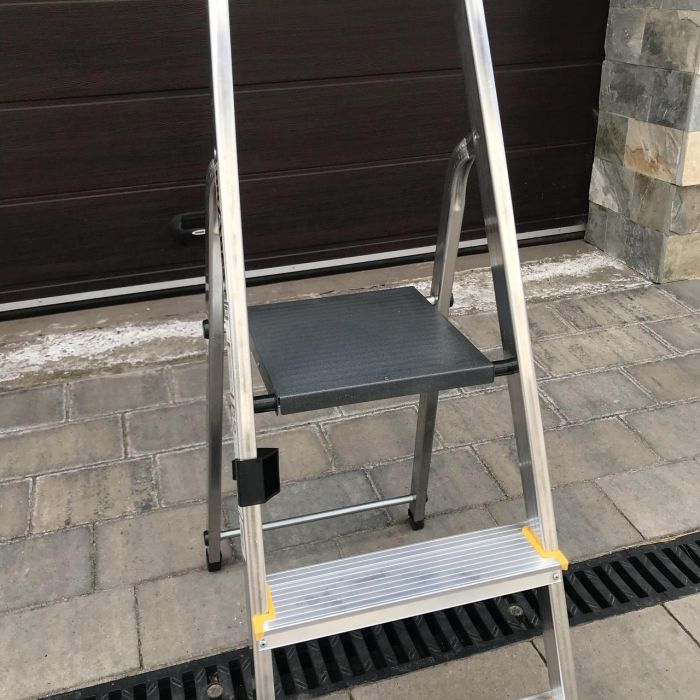 Односторонняя алюминиевая лестница Drabest PRO 3-ступенчатая 150 кг