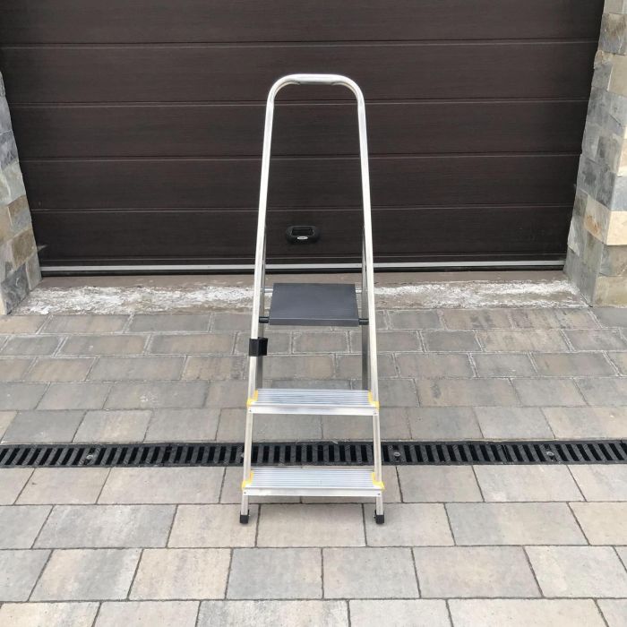 Односторонняя алюминиевая лестница Drabest PRO 3-ступенчатая 150 кг