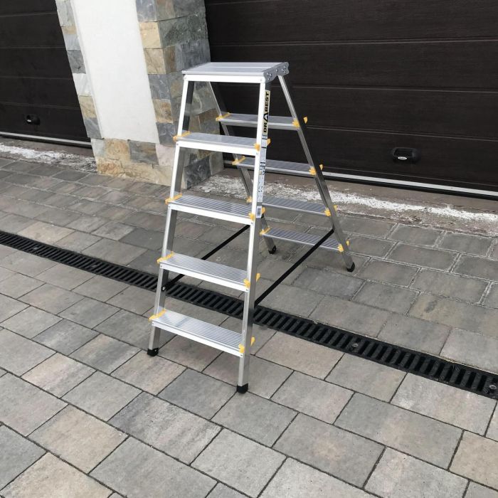 Двухсторонняя алюминиевая лестница Drabest PRO 2х5 150 кг