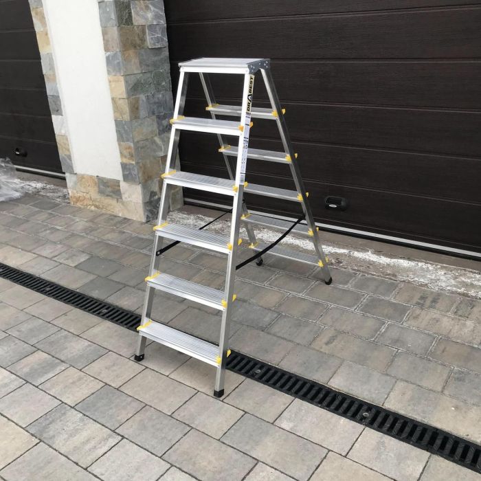 Двухсторонняя алюминиевая лестница Drabest PRO 2х6 150 кг