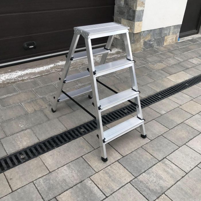 Двухсторонняя алюминиевая лестница Drabest BASIC 2х4 125 кг