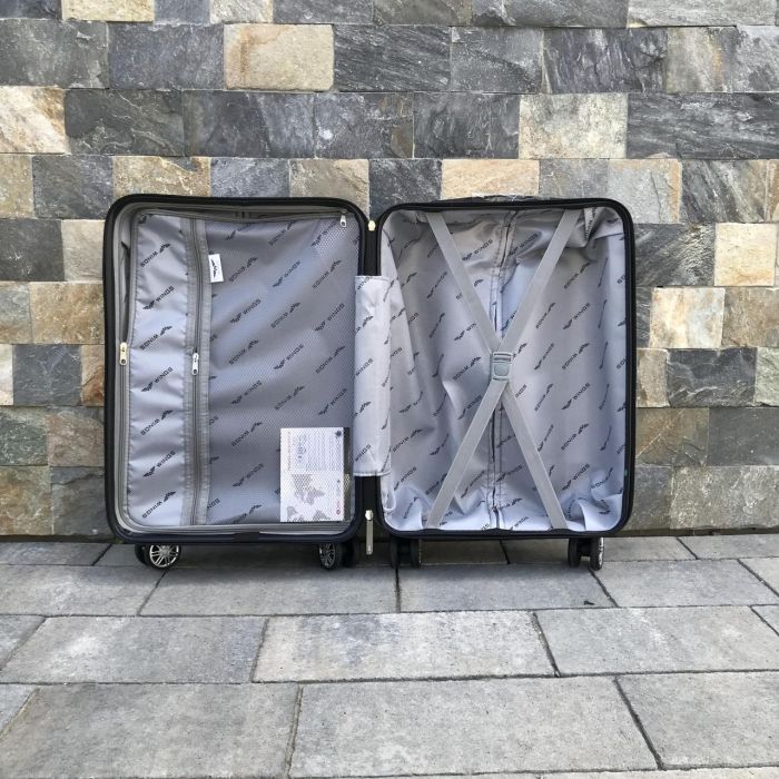 Валіза дорожня мала з поліпропілену Wings PP06 S Чорний