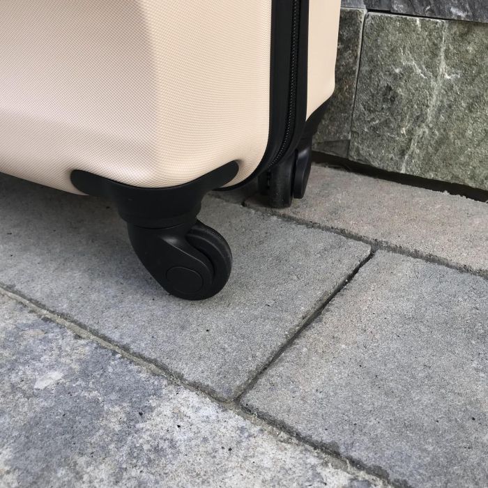 Валіза дорожня мала Wings AT01 S Ванільний