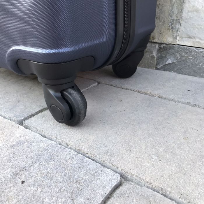 Валіза дорожня середня Wings 147 M Синій