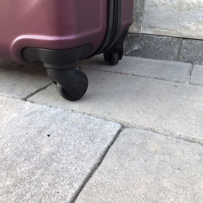 Валіза дорожня середня Wings 147 M Бордовий