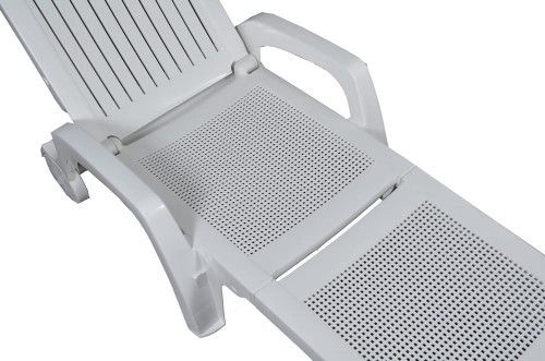 Садовый шезлонг пластиковый OLER Белый