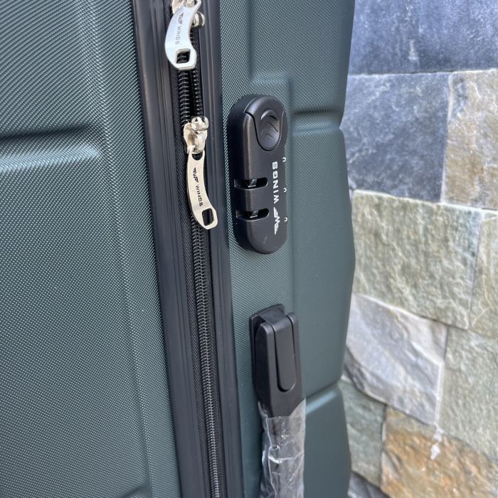 Чемодан дорожный большой Wings 147 L Зеленый