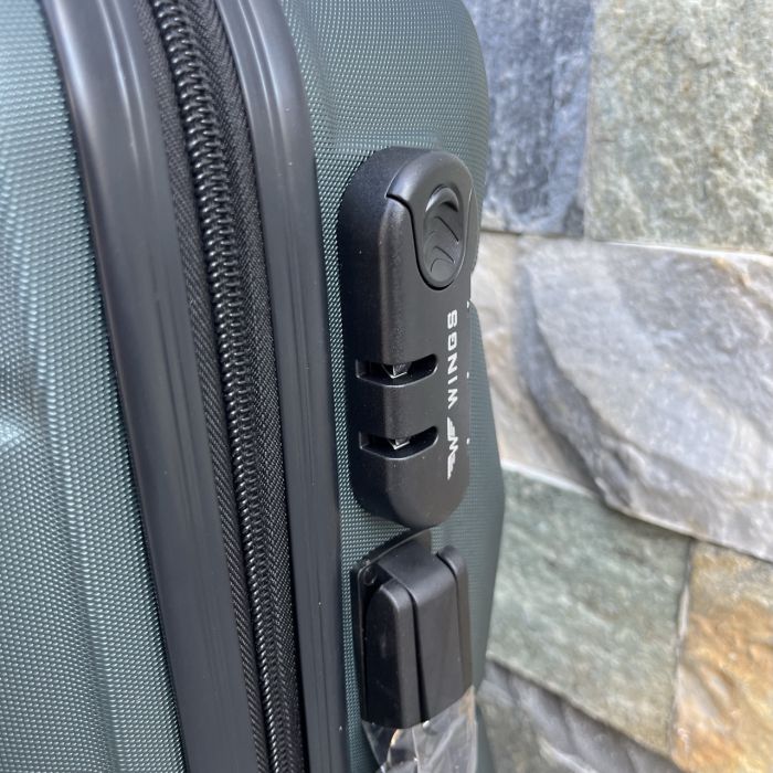 Валіза дорожня мала Wings 147 S Зелений