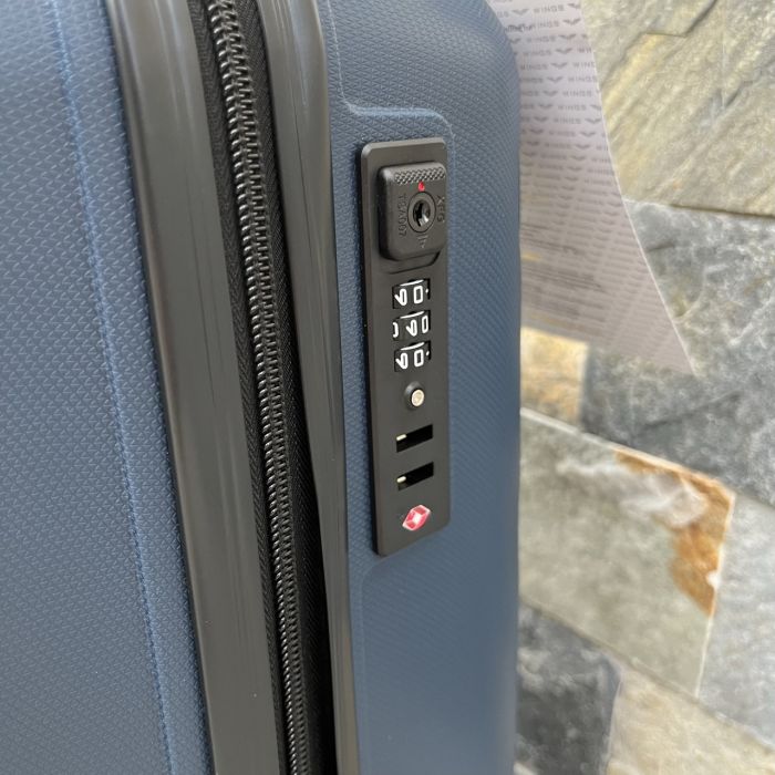 Валіза дорожня мала з поліпропілену Wings DQ181-03 S Синій