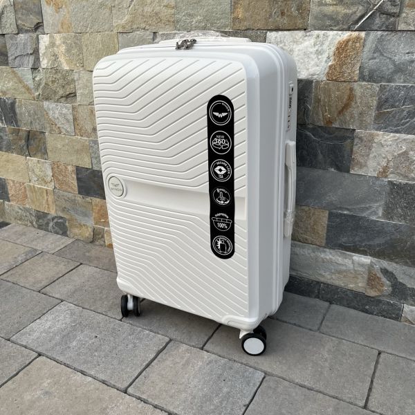 Чемодан дорожный средний из полипропилена Wings DQ181-04 M Белый