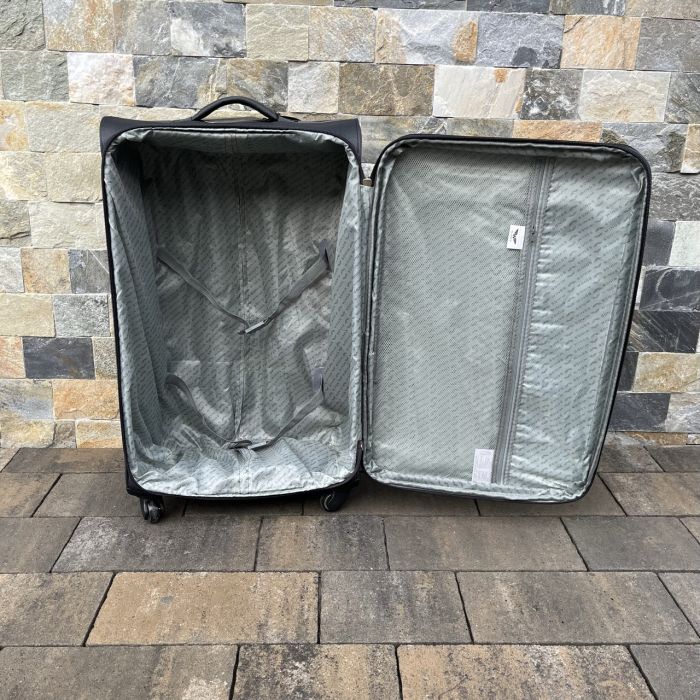 Чемодан тканевый большой на 2 колесах Wings 6802 L Коричневый