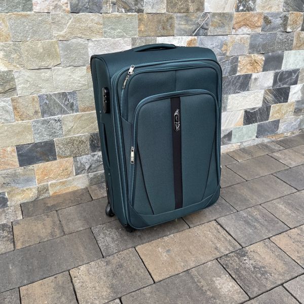 Чемодан тканевый средний Wings 1706 M Зеленый