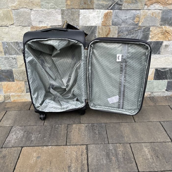 Валіза тканинна мала Wings 1706 S Графітовий