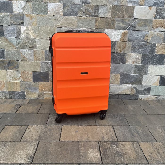 Валіза дорожня середня Wings AT01 M Оранжевий