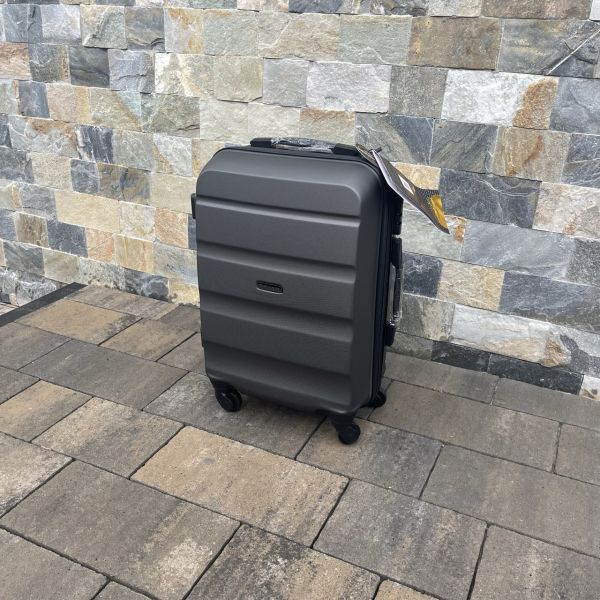 Чемодан дорожный малый Wings AT01 S Графитовый