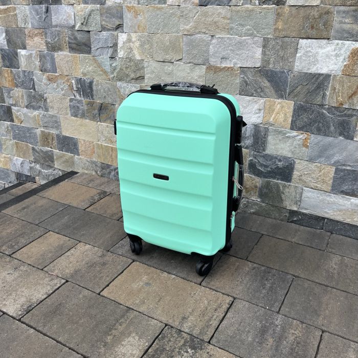 Чемодан дорожный малый Wings AT01 S Мятный