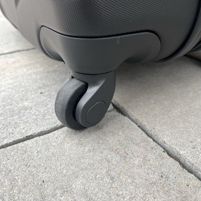 Валіза дорожня велика Wings 304 L Чорний