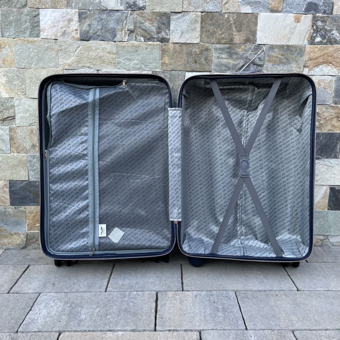 Чемодан дорожный средний Wings WN01 M Черный