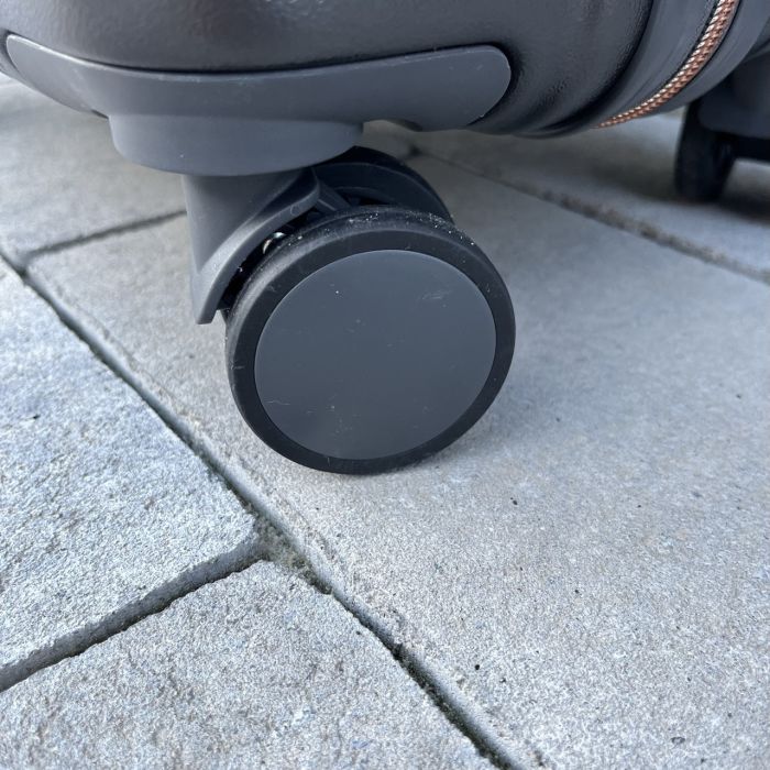 Валіза дорожня середня Wings WN01 M Графітовий