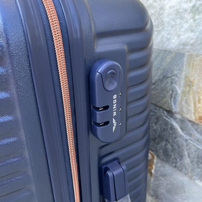 Чемодан дорожный средний Wings WN01 M Синий