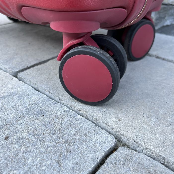 Чемодан дорожный малый Wings WN01 S Красный