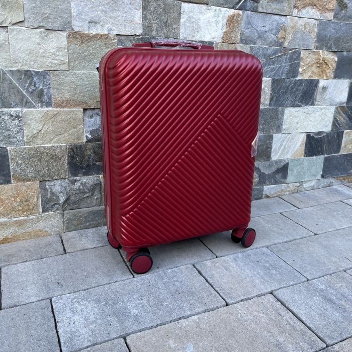 Чемодан дорожный малый Wings WN01 S Красный