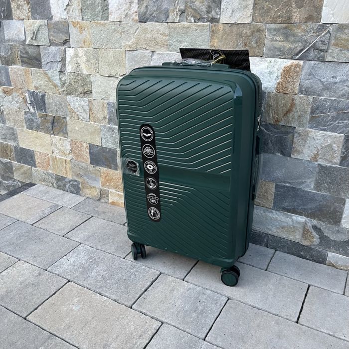 Чемодан дорожный средний из полипропилена Wings DQ181-04 M Зеленый