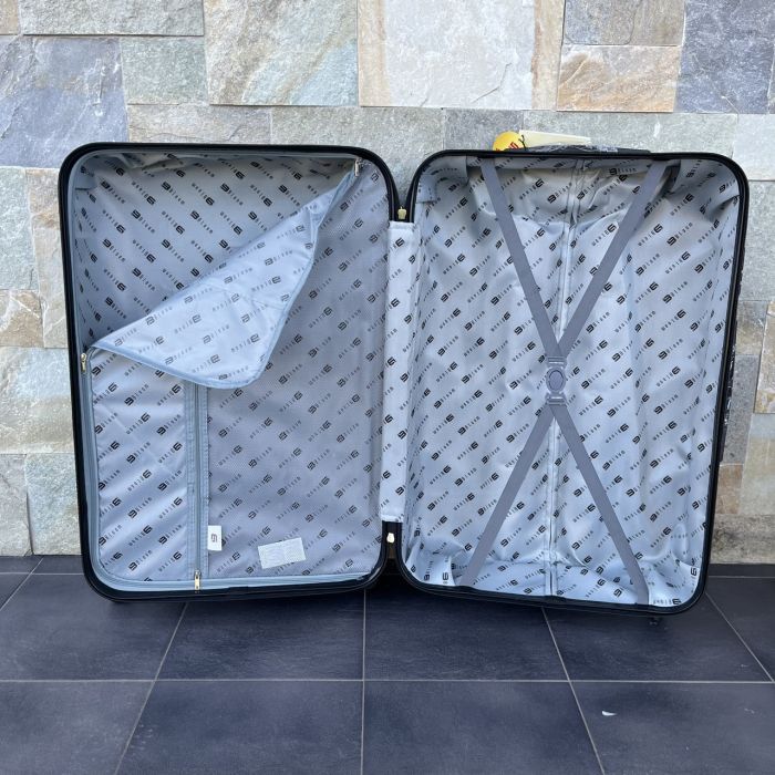 Чемодан дорожный большой Bloom 147 L Белый