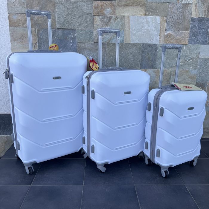 Чемодан дорожный большой Bloom 147 L Белый