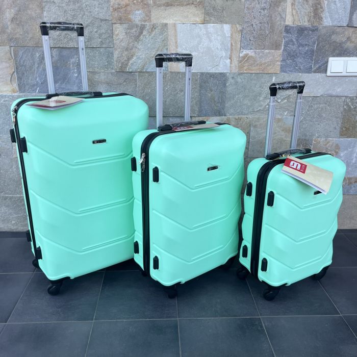 Чемодан дорожный большой Bloom 147 L Мятный