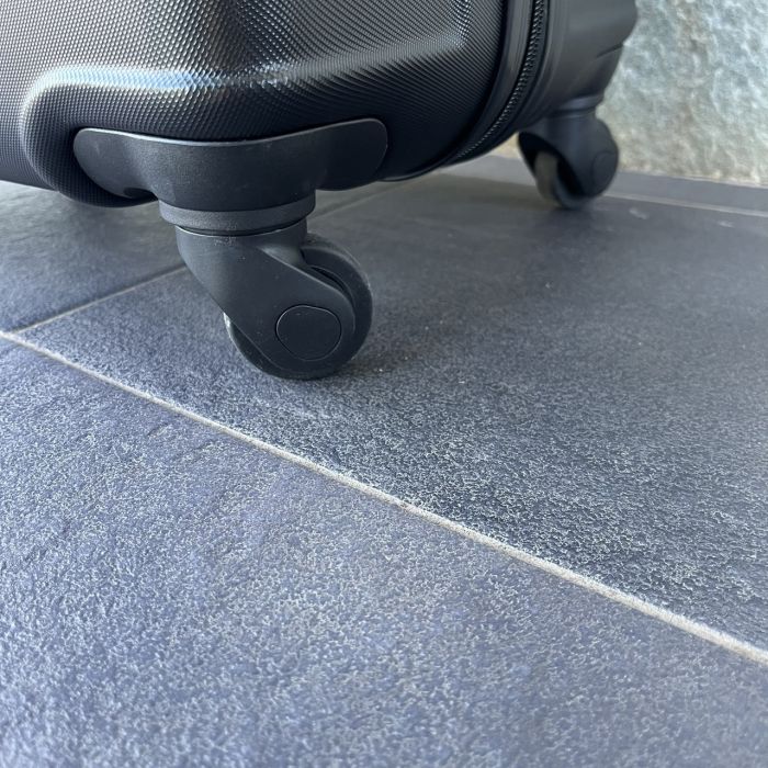 Чемодан дорожный большой Bloom 147 L Черный