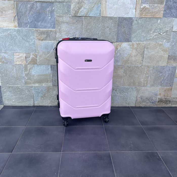 Чемодан дорожный средний Bloom 147 M Розовый