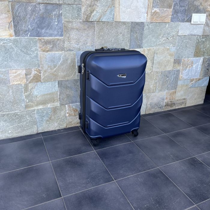 Чемодан дорожный средний Bloom 147 M Синий