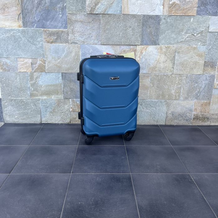 Чемодан дорожный малый Bloom 147 S Светло-синий