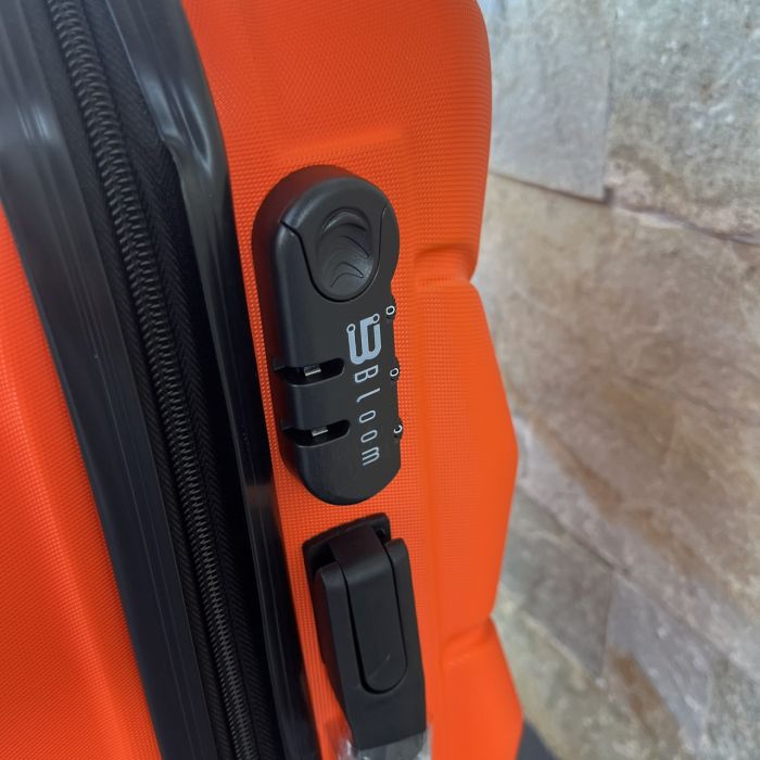 Чемодан дорожный малый Bloom 147 S Оранжевый