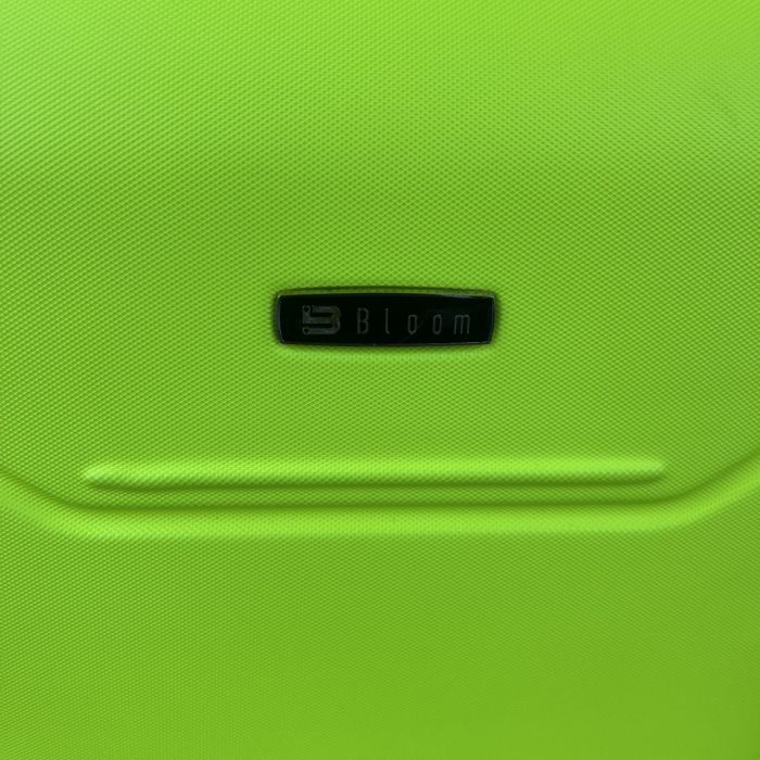 Чемодан дорожный малый Bloom 147 S Лаймовый