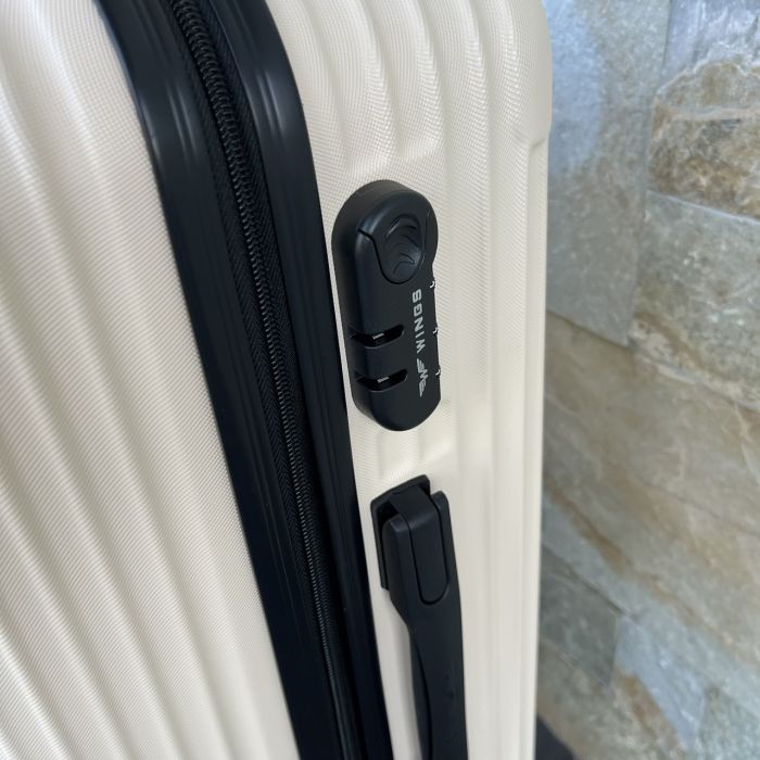 Чемодан дорожный средний Wings EGRET M Кремовый