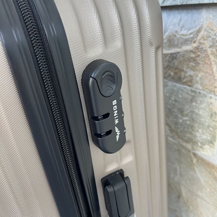 Валіза дорожня  середня Wings EGRET M Шампань