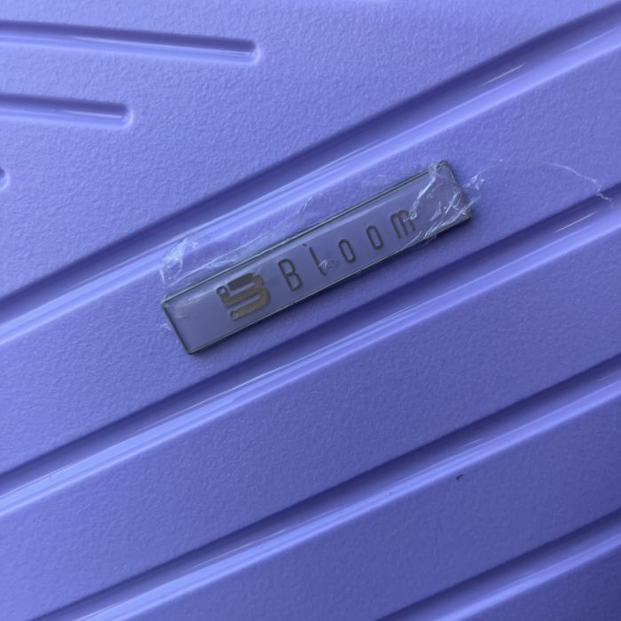 Чемодан дорожный средний из полипропилена Bloom PP-SC-017 М Фиолетовый