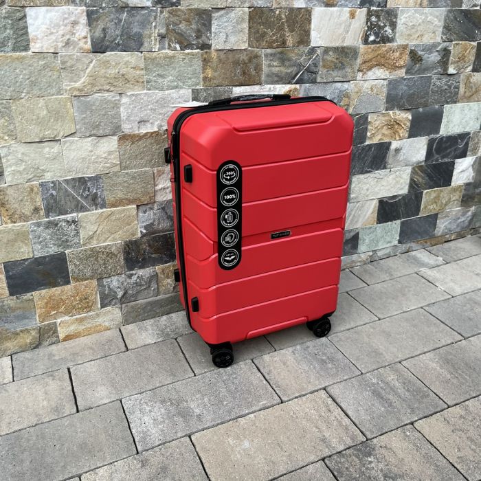 Валіза дорожня середня з поліпропілену Wings PP06 M Червоний