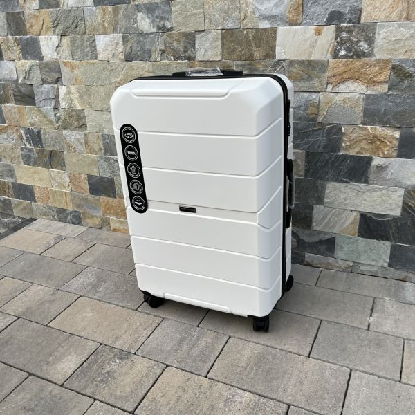 Чемодан дорожный большой из полипропилена Wings PP06 L Белый