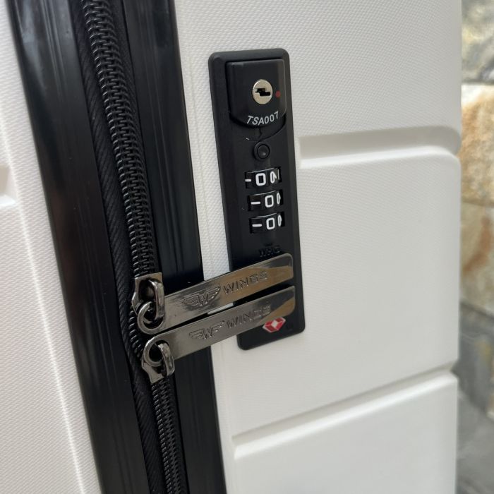 Валіза дорожня велика з поліпропілену Wings PP06 L Білий