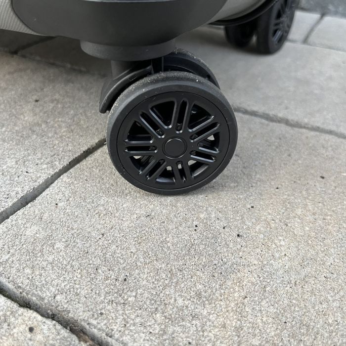 Валіза дорожня велика з поліпропілену Wings PP06 L Сірий