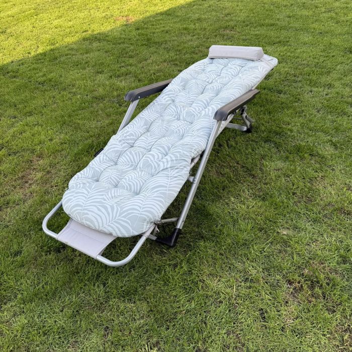 Садовый шезлонг тканевый + матрас Sofotel ChillWell 286403 Светло-зеленый