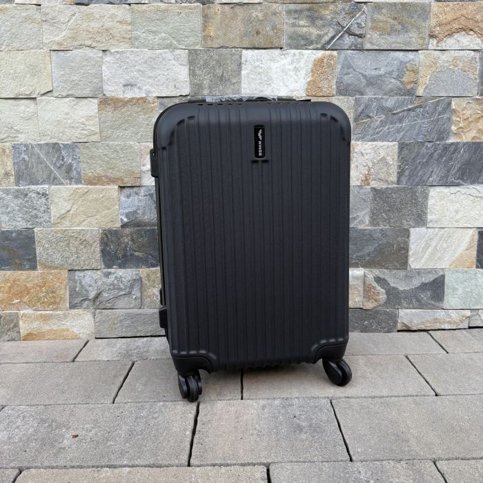 Чемодан дорожный малый Wings TR058 S Черный