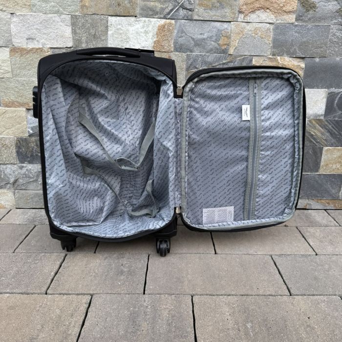 Чемодан тканевый малый на 4 колесах Wings 1708 S Черный