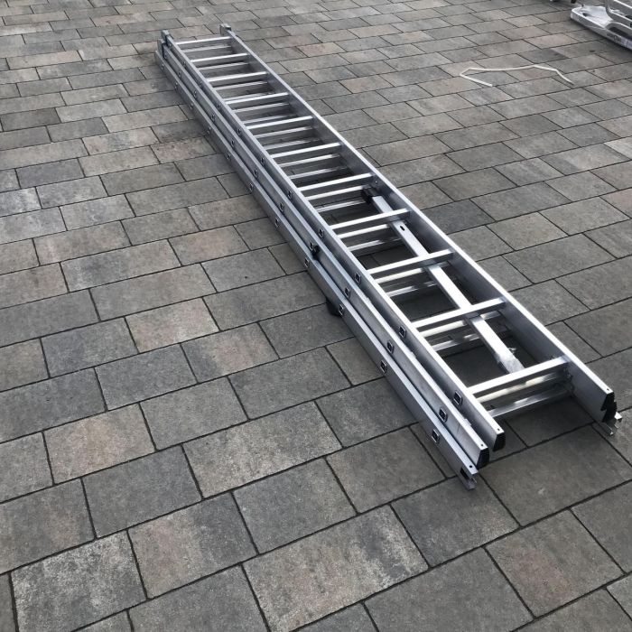 Лестница 3-секционная универсальная Drabest BASIC 3х11