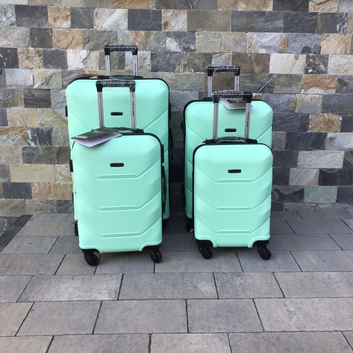 Чемодан дорожный средний Wings 147 M Мятный