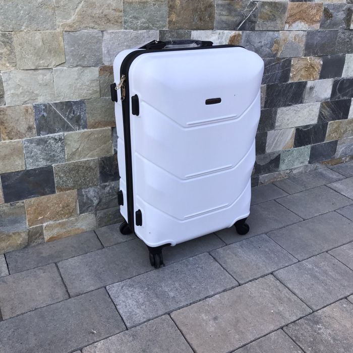 Чемодан дорожный средний Wings 147 M Белый