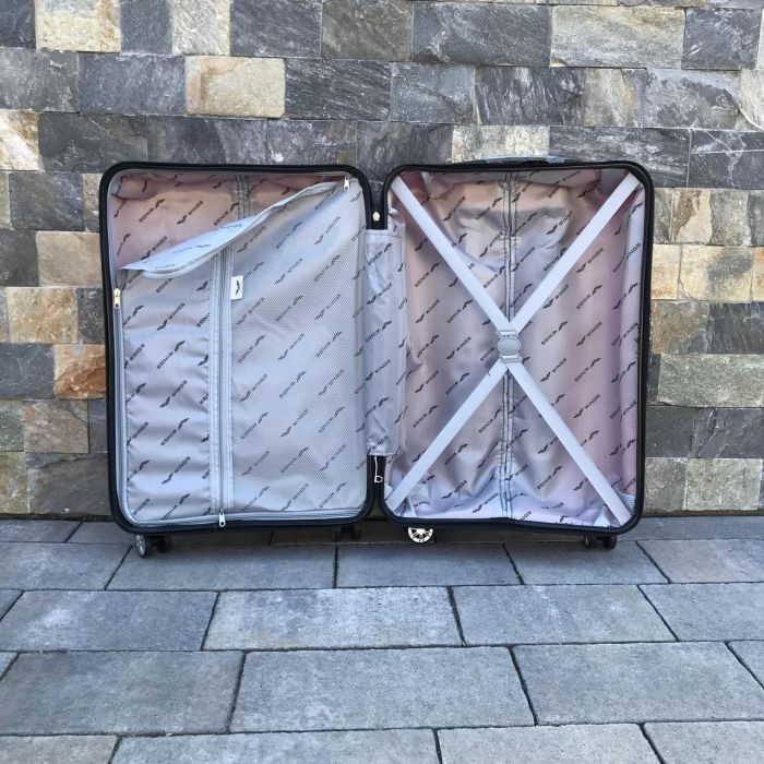 Чемодан дорожный средний из полипропилена Wings DQ181-03 M Красный